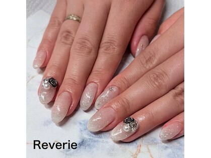 レヴェリー(RIVERIE)の写真