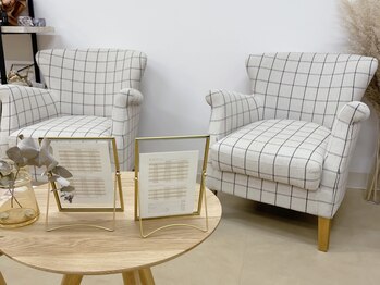 シャルエ アイサロン(Charer)/