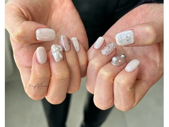 ネイルサロン ティフィン(tiffin)/~シルバーリボンネイル~