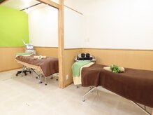 らたす(Ra+)の雰囲気（完全個室のエステベッド２台、アットホームなお店です。）