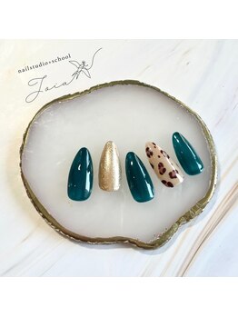 ジョイア(joia)/アニマル柄ネイル