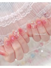 ファラウェイネイル(Faraway nail)/チークネイル大人気☆