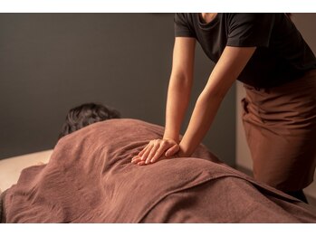 ティヨール イオンモールCeeU Yokohama店(TILLEUL)