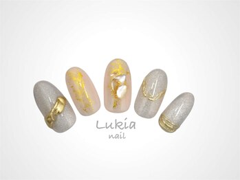 ホワイトベージュ☆ニュアンス