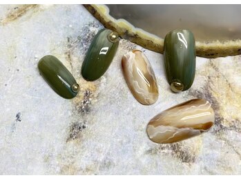 アイコニック ネイルアンドアイ 長久手店(ICONIQ nail&eye)/10月定額デザイン