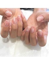 アース コアフュールボーテ 松本庄内店(EARTH coiffure beaute)/桃色ネイル　8200円