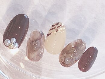 ブレスネイル(brace Nail)/ニュアンスチョコネイル