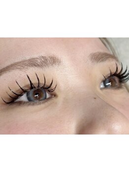 ボリュームのある目元にしたい