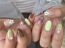 カーティシーネイルズ(curtisii NAILS)/春先取りポップアート