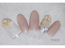 スリー 自由が丘(THREE)/リーフフラワービジュー