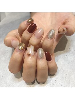 アース 豊橋店(HAIR & MAKE EARTH)/Nuanceホワイトべっ甲　5500円