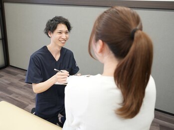 沖縄あわせ整体院『整体/腰痛/肩こり/骨盤矯正』