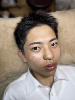 リラクゼーションネイルサロンリキリキ(Relaxation Liki Liki)/メンズ眉毛Waxスタイリング