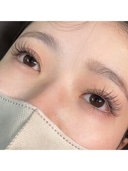 まつげエクステ アンド スクール アンド エステ プティーティドゥール(Putih Tidur)/マツエク/まつ毛エクステ/マツゲ