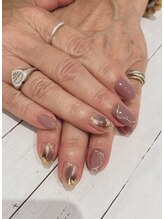 リリフリー(riri Free)/スモーキーニュアンスネイル