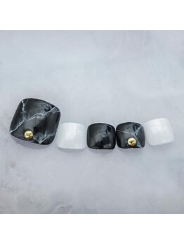 はあとねいる 岡崎駅前店/フット32