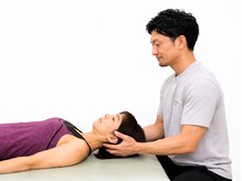 ライフ ピラティス スタジオ(LIFE Pilates Studio)/緊張の強い筋肉のリリース　首