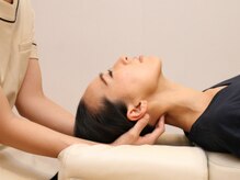 パウワウ 松坂屋上野店/てこの原理で首を芯からゆるめる