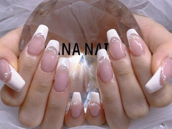 ナナネイル(NANA NAIL)の写真/手元を綺麗に見せたい方におススメ♪自爪の形や爪トラブルにとらわれず理想の憧れのスラっと伸びた美爪に◎