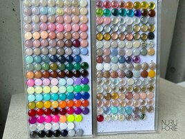 カラージェル360色以上！