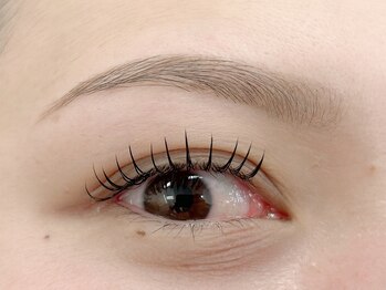 プラスアイ 銀座中央通り店/エクステ×スタイリング担当：菅