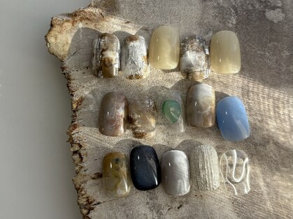ネイルサロン バイ ヌエ 新宿三丁目(nail salon by nue.)の写真