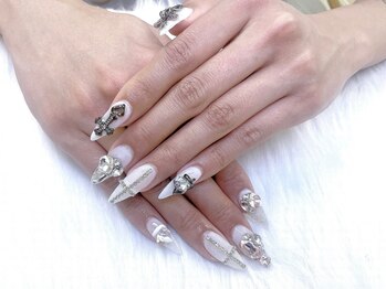 クイーンネイル 新宿(Queen nail)/長さ出しパーツ付け放題