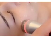 リサプリ(Re: Supple)の雰囲気（話題の水光白玉タイトニング「LDMA」肌の土台を育みハリツヤ◎）