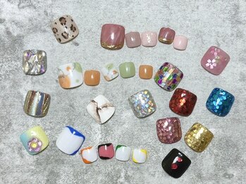 サニー ロア(Sunny.Roa)の写真/足元からキレイに！大人のおしゃれは足先から☆フットネイルも豊富なメニューをご用意しております♪