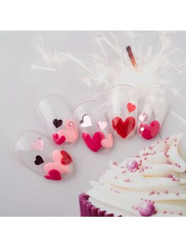 ハートフレンチネイル