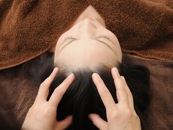 セレニティ(Serenity)/ヘッドマッサージ