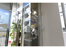 エスカペリ(s_capelli)/店舗入り口
