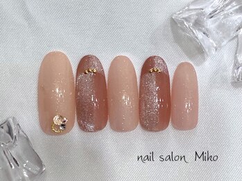 ミコ(Miko)/2月定額デザイン ¥7,700