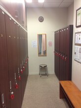 イーク 丸の内カイロプラクティック整体/着替え室完備