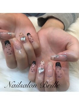 エスフィーネイルサロン ブリーユ(Esfy nailsalon Brille)/フレンチネイル
