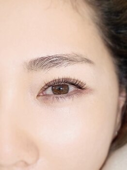 エクセレント 大通店の写真/30代～60代以上のお客様も多数ご来店！！ナチュラルで上品なお目元へ