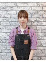 ネイルサロン ティフィン(tiffin) Reina