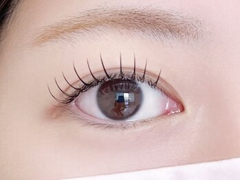 ノア(noa)の写真/【ナチュラル可愛いが叶う】高技術&高品質の当店人気No1まつげパ-マ¥5600/まつげ×美眉のセットメニュ-も◎