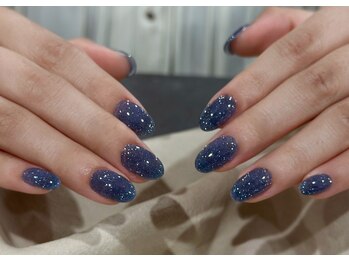 アノヴァ 明治神宮前 表参道(ANOVA)/夜空を纏うブルーラメ