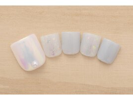 6000円　フットネイル