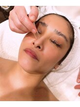 ポーラ 須屋店(POLA)/機器を使用した施術