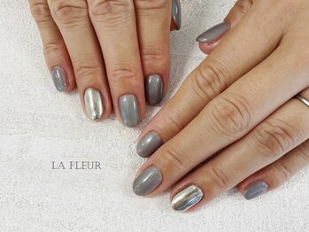 ラ フルール(La Fleur)/ミラーネイル