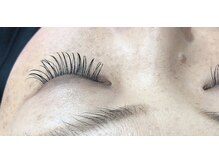 シルフ 石橋店(Sylph)/中央Dカール、両端Cカール