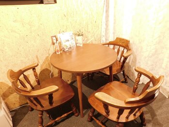 メロウサンセット(Mellow Sunset)/ウェイティングブース