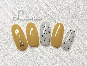 ネイルアンドまつ毛エクステ ルーナ イオンモール東久留米店/定額7500円