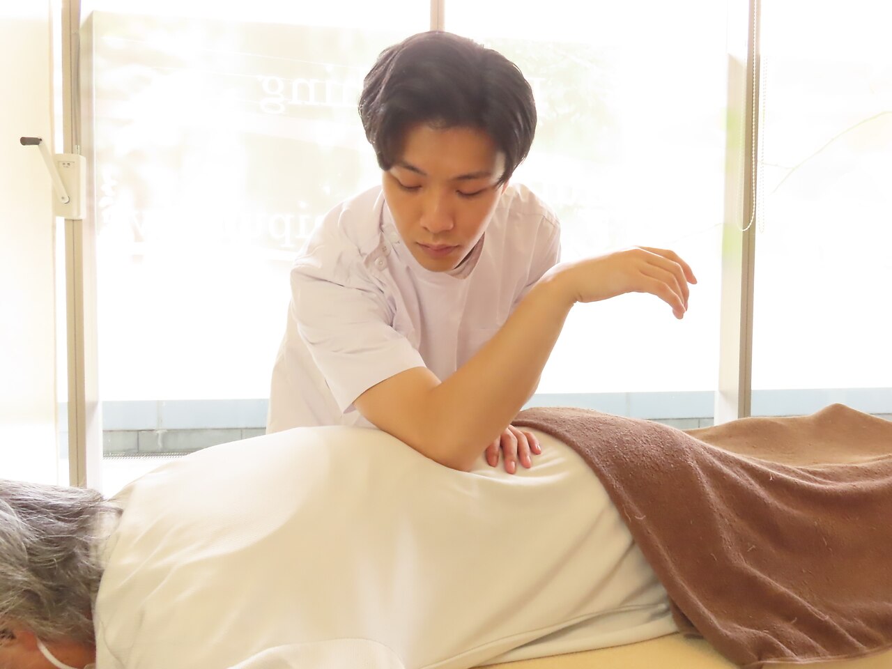 【人気No1】≪駅近×通いやすい価格全身整体≫(６０分コース)