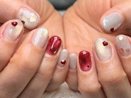 グロスネイル(gloss nail)の写真