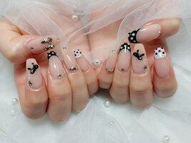 リボンネイル　ドットネイル
