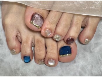 アリイネイルズ(ALII Nails)/マグネットとミラー秋カラー