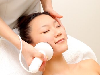 グレース 新宿店(GRACE BEAUTY SALON)/ 引き上げ小顔改善美容のご提供